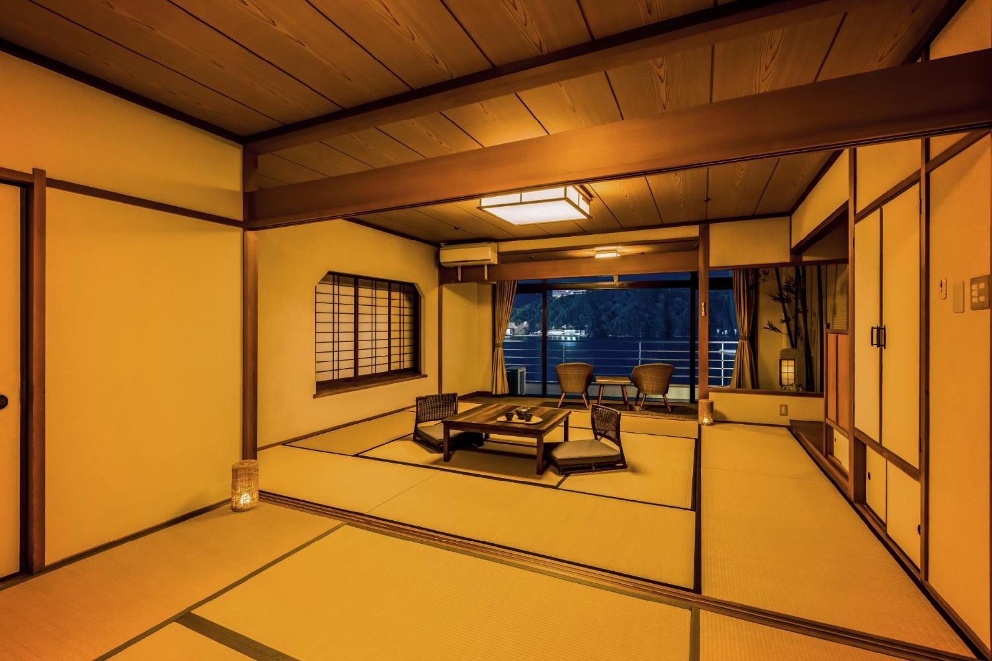 Taoya Nachikatsuura Hotell Rum bild