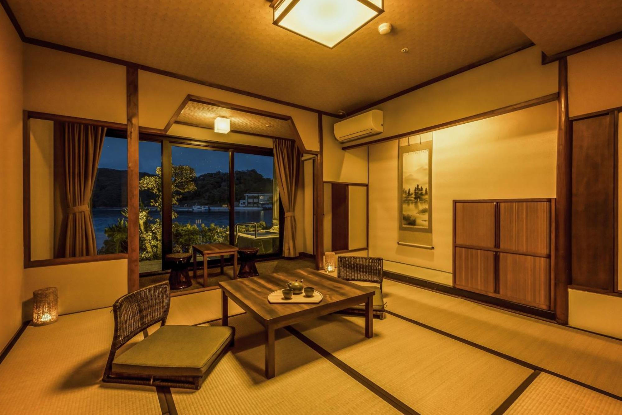 Taoya Nachikatsuura Hotell Rum bild